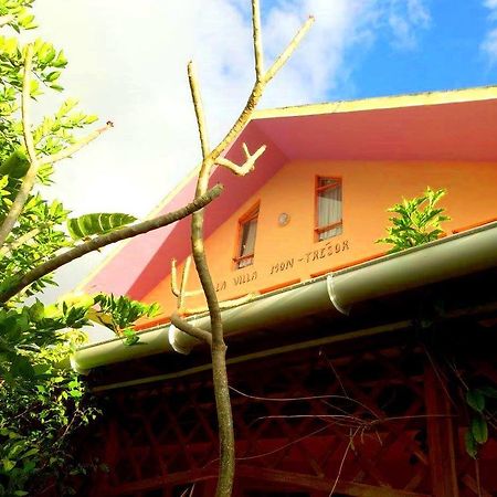 La Villa Mon Tresor Port Mathurin Buitenkant foto